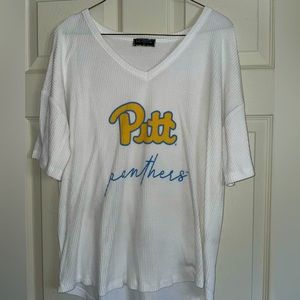 PITT college quarter sleeve shirt